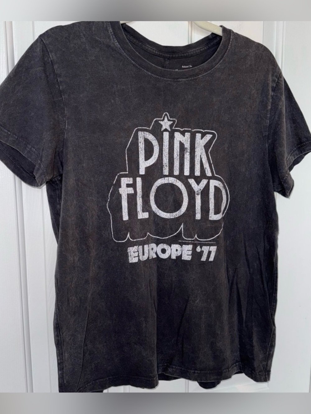 Pink Floyd Black Vintage-Style Graphic Tee